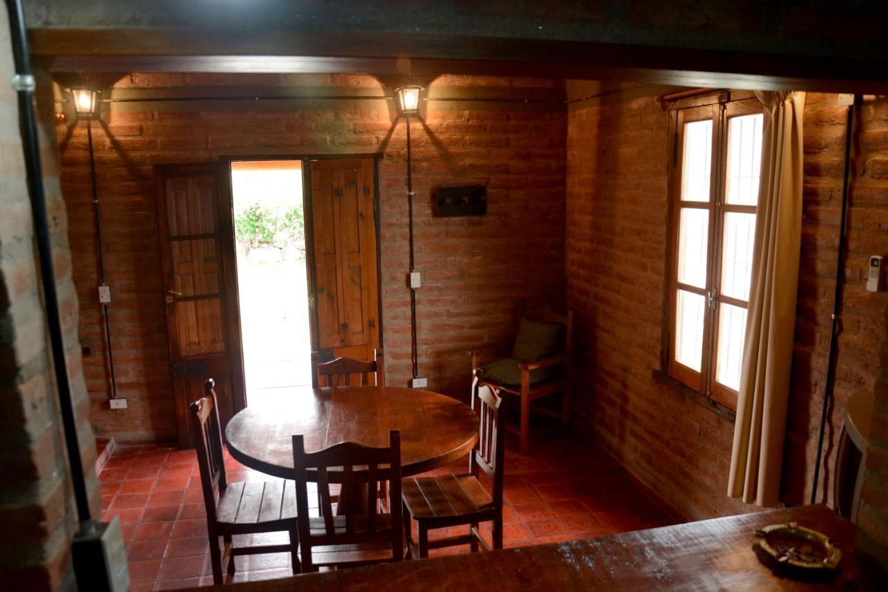 La Toma Complejo De Montana - Cabanas Y Habitaciones En Hosteria Mina Clavero Exterior foto